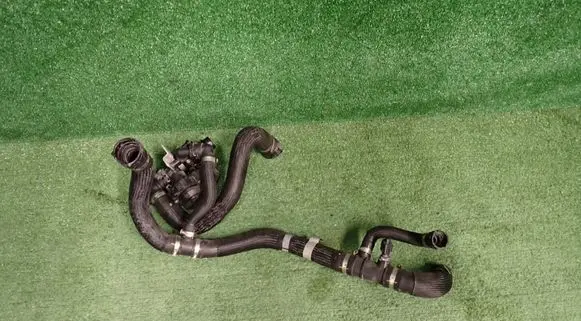 Maserati Grecale Thermostat 68312761AD