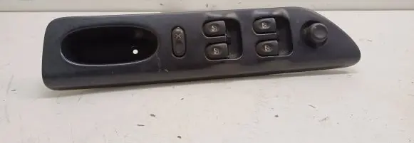 Renault Laguna I Electric window control switch 7700417090
