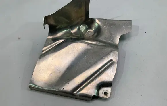 BMW M3 F80 Heat shield in engine bay 7848038