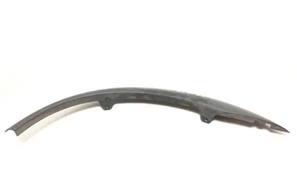 Volvo XC70 Rear fender molding trim 30678045 8620132 9190879