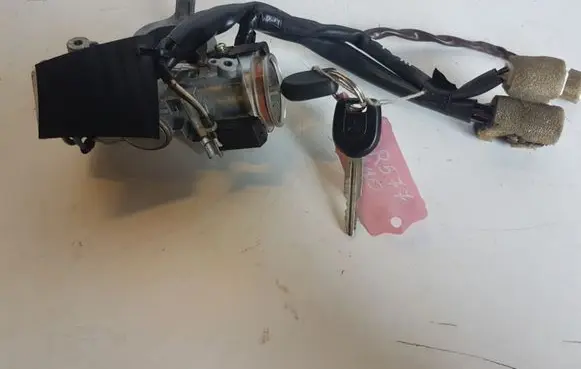Mitsubishi Montero Ignition lock 337891