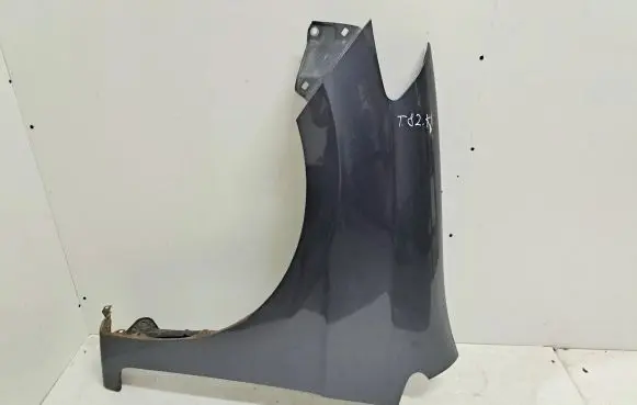 Honda FR-V Fender