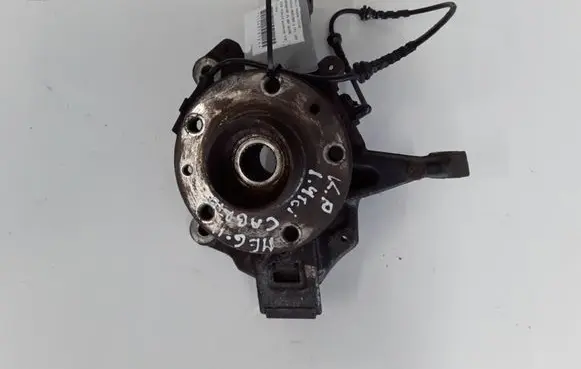 Renault Megane III Front wheel hub 183N