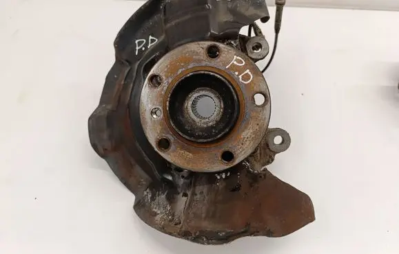 Mini Paceman (R61) Front wheel hub