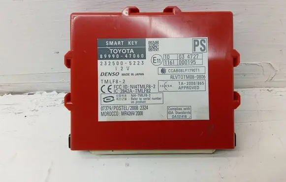 Toyota Prius (XW30) Keyless (KESSY) go control unit/module 8999047060 2325005223