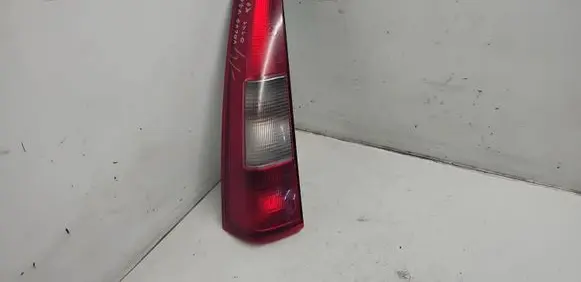 Volvo S70 V70 V70 XC Rear/tail lights 9157799