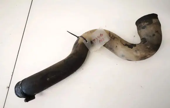 Audi A4 S4 B5 8D Intercooler hose/pipe 8d0145828a