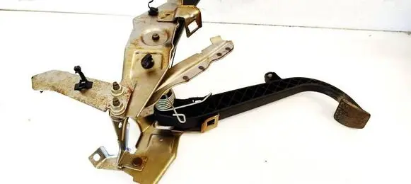 Opel Meriva A Clutch pedal 93389969