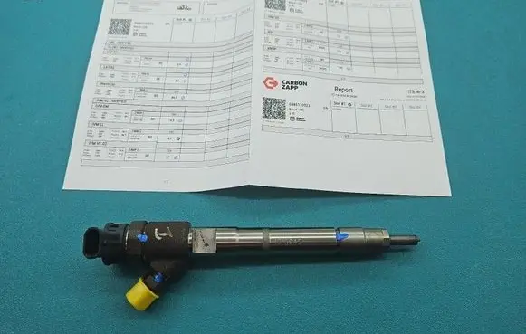 Fuel injector