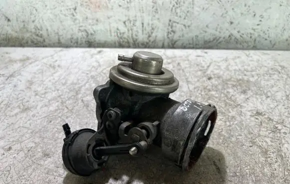 Skoda Octavia Mk1 (1U) Throttle valve
