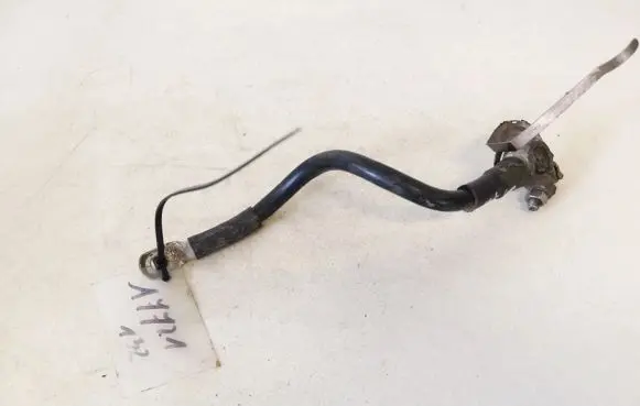Audi A4 S4 B6 8E 8H Positive cable (battery)