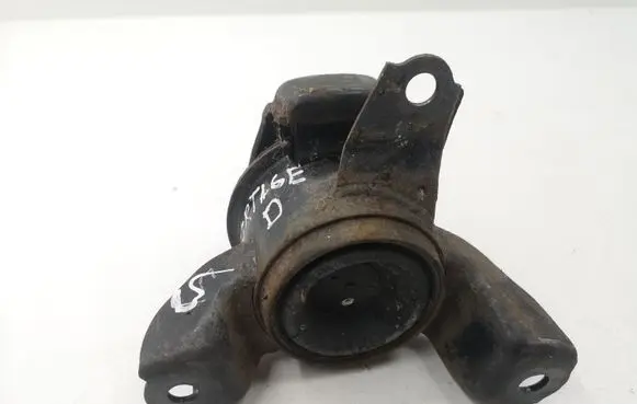 KIA Sportage Engine mount bracket