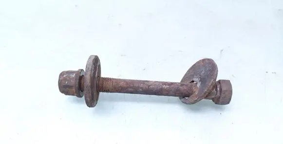 Volkswagen Phaeton Rear suspension camber bolt 