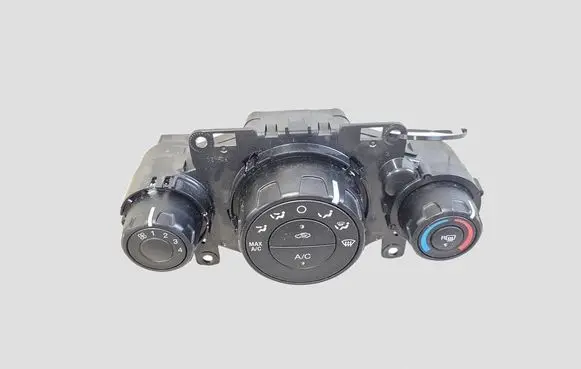 Ford Fiesta Climate control unit D2BT19980AE