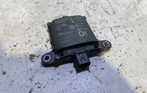 Toyota C-HR I Blind spot module A2C7625420000 2014DJ5772 10R047527