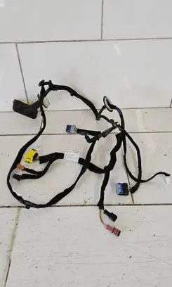 Peugeot 3008 I Front door wiring loom 9688300980