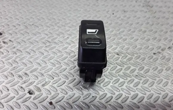 Citroen Xsara Picasso Electric window control switch