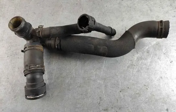 Jaguar F-Pace Engine coolant pipe/hose T2H6199