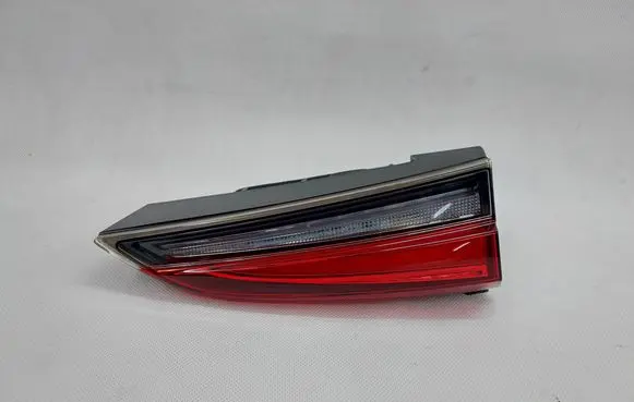 Skoda Kamiq Tailgate rear/tail lights 658945307