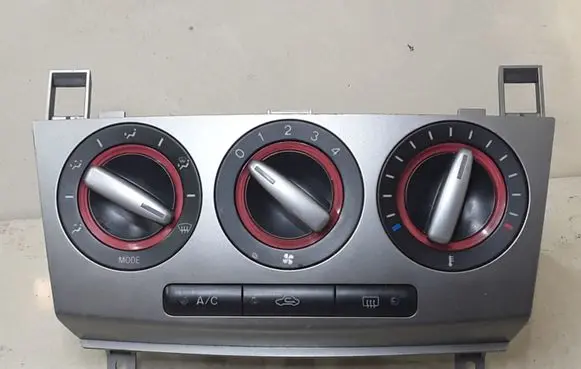 Mazda 3 I Climate control unit C6X14