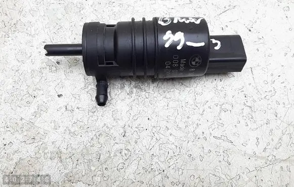 BMW 3 E36 Windscreen/windshield washer pump 8362154