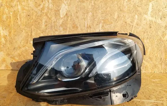 Mercedes-Benz E W213 Headlight/headlamp A2139061704KZ 3498601