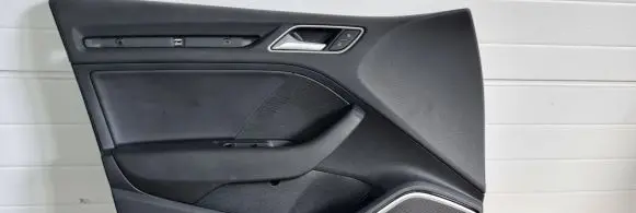 Audi A3 S3 8V Front door card panel trim 8V5867105 BANGOLUFSEN LEWY