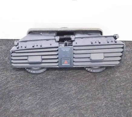 Volkswagen Golf VII Dashboard air vent grill cover trim 5G2819728G