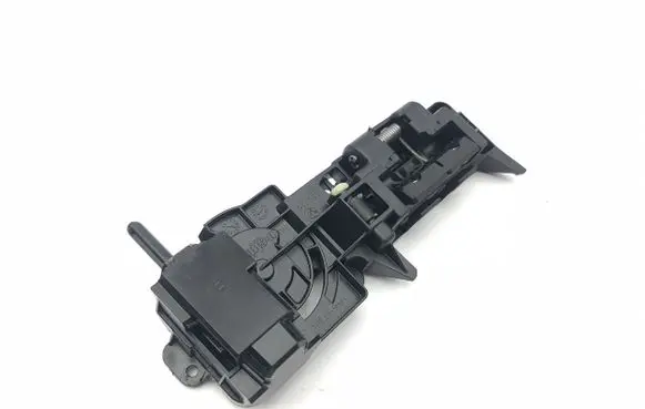 BMW i3 Rear door exterior handle/bracket 18071510