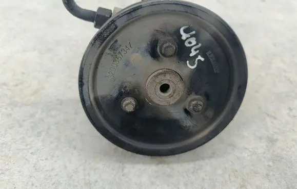 Opel Movano B Power steering pump 8200357347