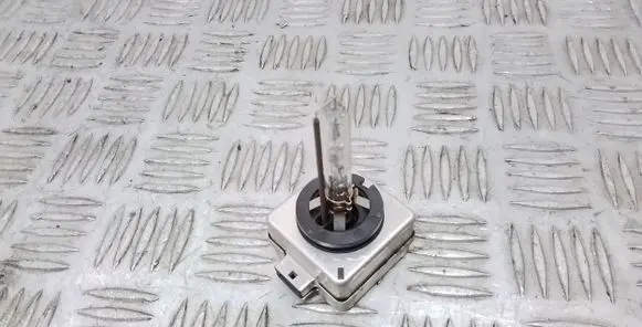 BMW 5 F10 F11 Xenon bulb D1S