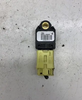 Lexus IS 220D-250-350 Airbag deployment crash/impact sensor 898310W040