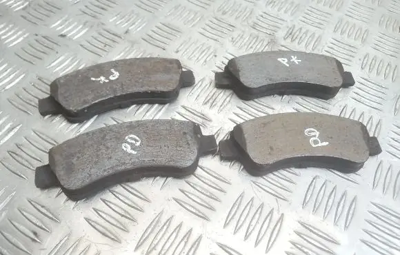 Citroen C4 Cactus Brake pads (front) 