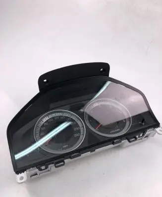 Volvo XC70 Speedometer (instrument cluster) 31343325AA
