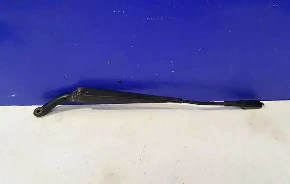 Volvo S60 Windshield/front glass wiper blade 30697573