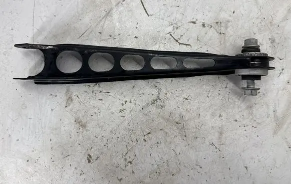 Chevrolet Camaro Rear upper control arm/wishbone 84933815 23358468 23415095