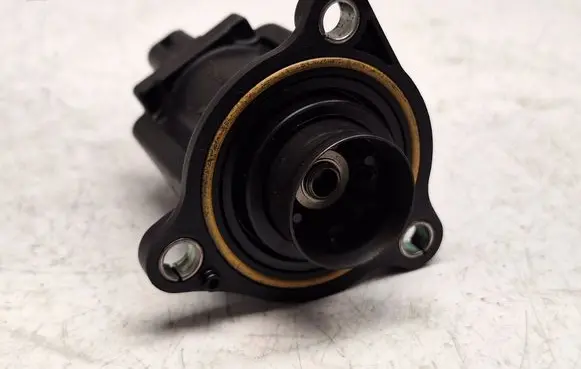 BMW 3 F30 F35 F31 other engine part 7609210 11657609210