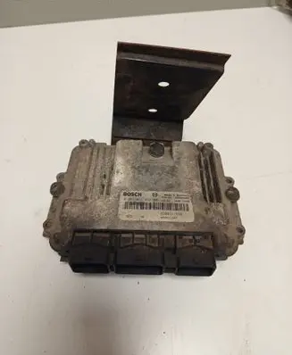 Renault Master II Engine control unit/module 0281011432 8200311550
