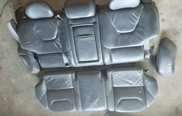 Volvo V70 Rear seat 