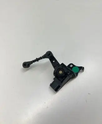 Jaguar F-Pace Headlight/headlamp level sensor GX733C280CA 304196 19026
