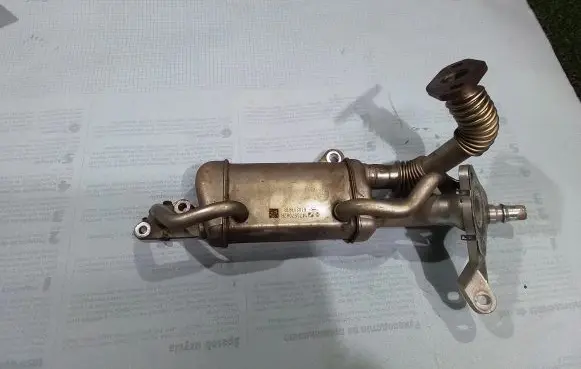Renault Kangoo II EGR valve cooler 147357082R 61021191B