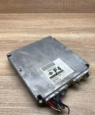 Nissan X-Trail T30 Engine control unit/module ECU 23710AU602 2758001364