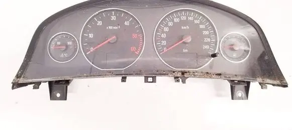 Opel Signum Speedometer (instrument cluster) 13136729HT 13136729