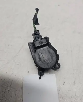 Ford Focus C-MAX Air flap motor/actuator 3M5H19E616AB