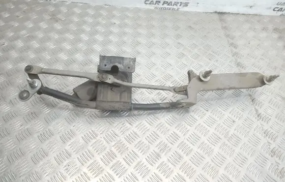 Hyundai Trajet Front wiper linkage and motor