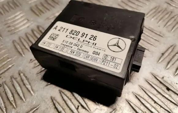 Mercedes-Benz CLK A209 C209 Alarm control unit/module 2118209126