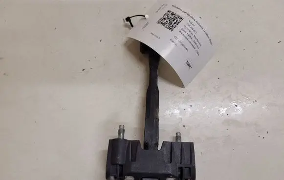 Volvo V50 Rear door check strap stopper