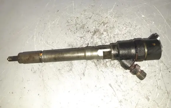 Hyundai Santa Fe Fuel injector