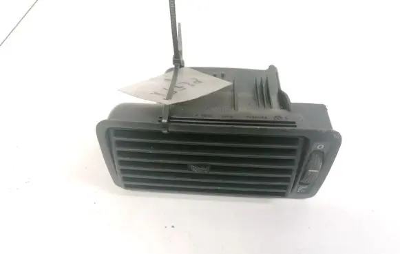 Volkswagen Golf IV Dash center air vent grill 1J1819704C 1J1819710C