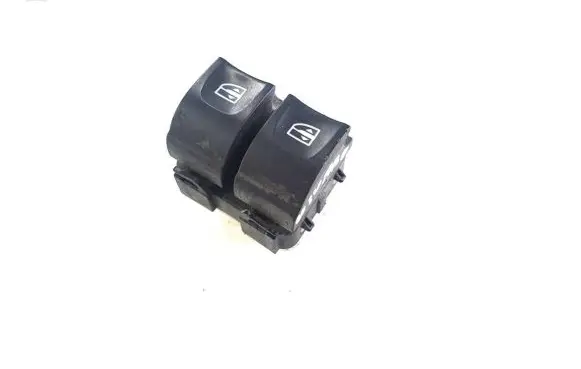 Opel Vivaro Electric window control switch